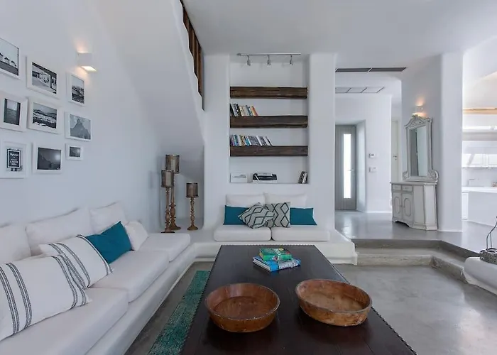 Casa Di Luna House Main